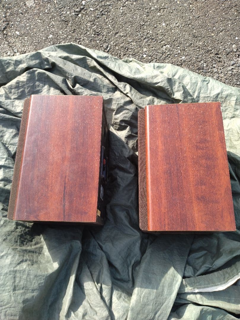 TEAC S-300 2WAY コンパクトスピーカー　ティアック