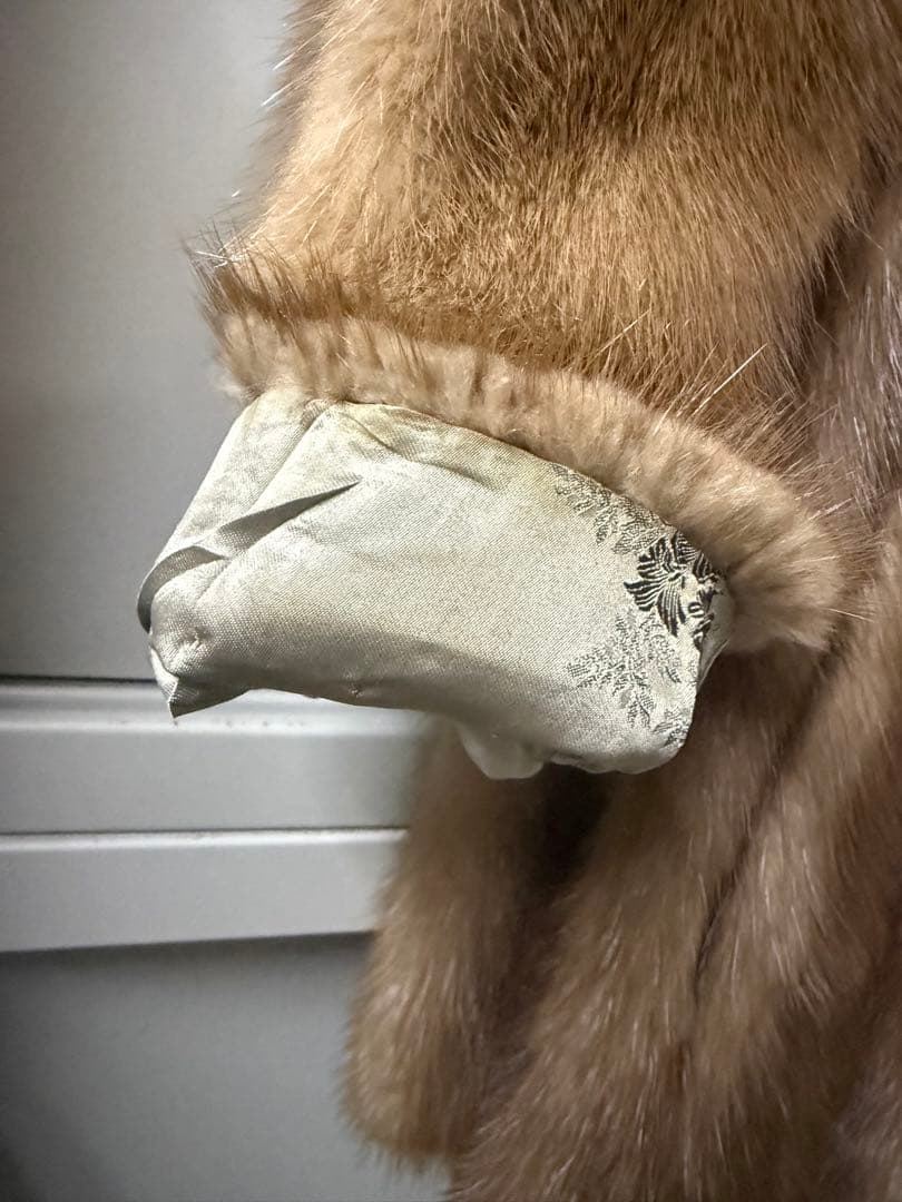 ミンク毛皮コート