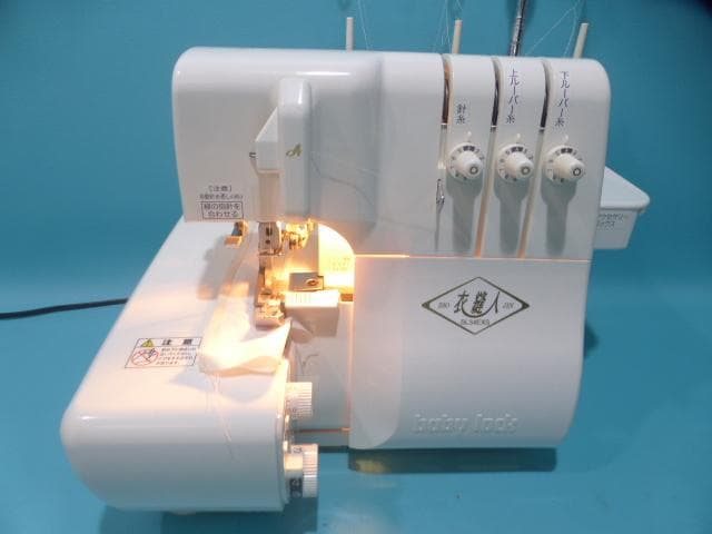 超美品●ＪＵＫＩ ロックミシン 衣縫人 BL-34EXS　 1本針3本糸●K-B