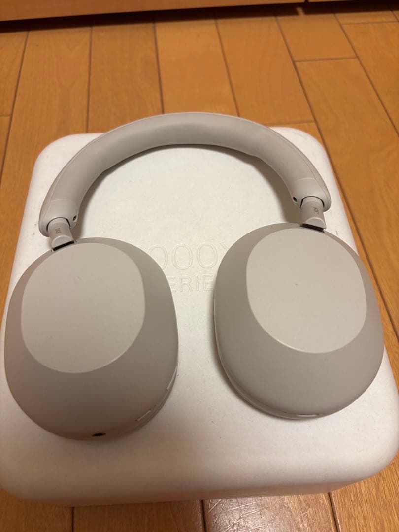 ✨使用頻度少なめ✨　SONY WH1000XM5 ケース&箱も