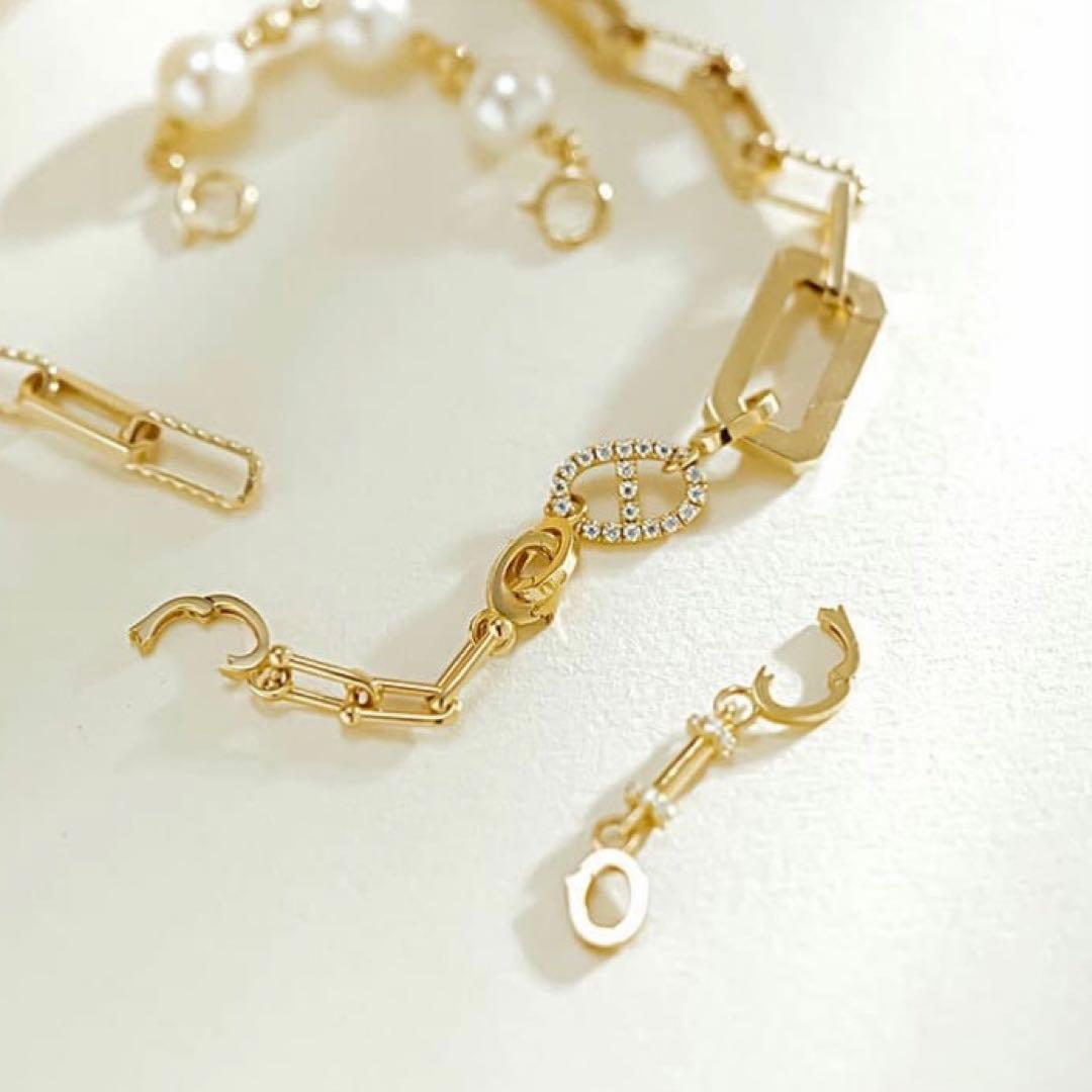 K18YG ￼ホースシュー クラスプ