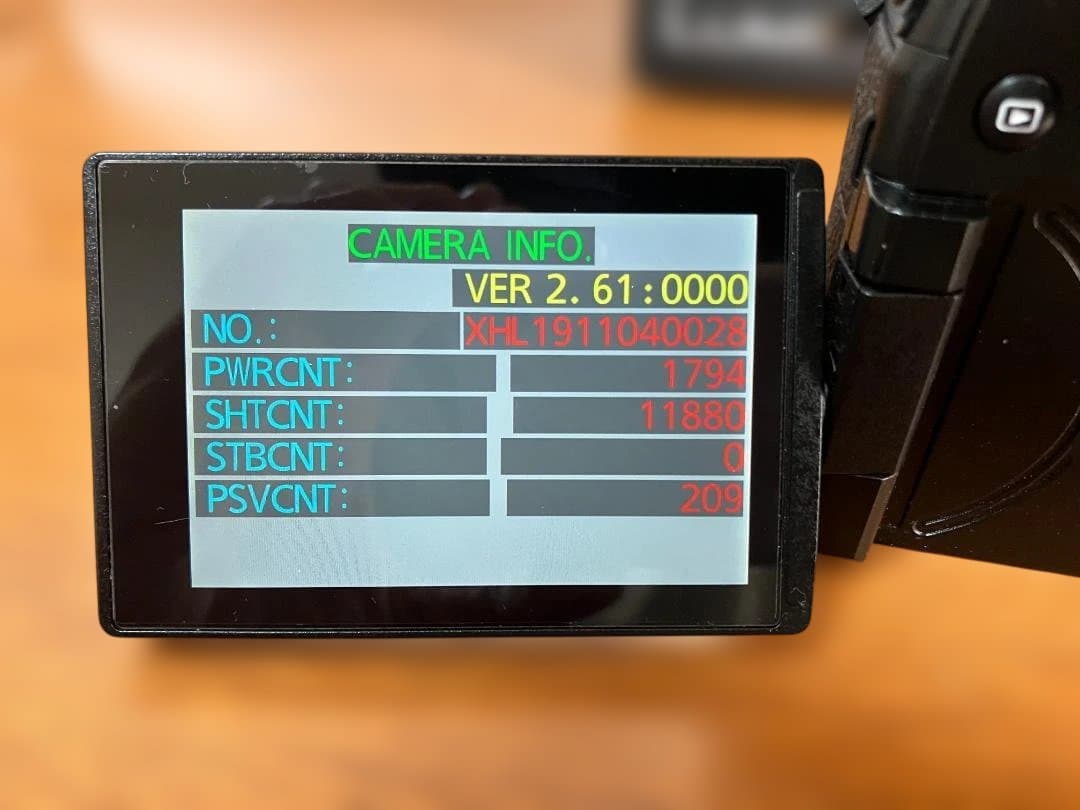 【価格相談可】LUMIX DC-G9 ミラーレス一眼　マイクロフォーサーズ