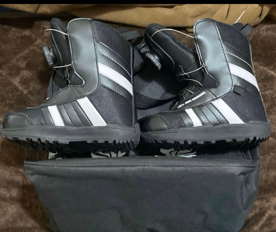 キッズスノーボードセット（ボード90cm、靴18-19cm）