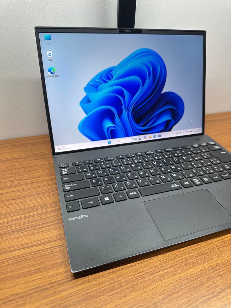 NEC PC-VKT45G i5-1155G7 14インチ 8/512Gb