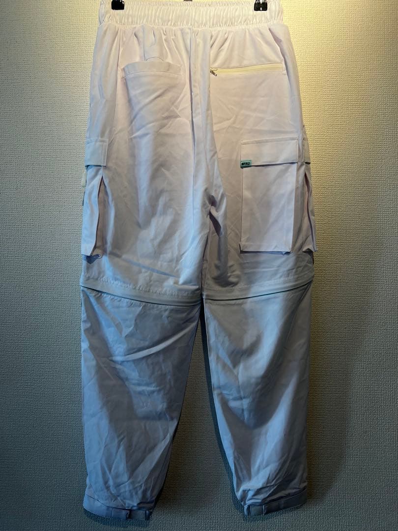 FR2 沖縄　月桃　ホワイト カーゴパンツ レディース