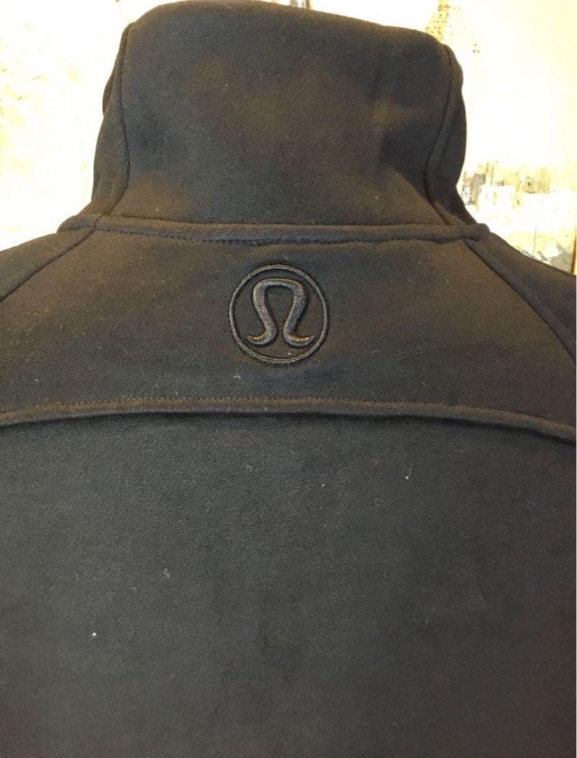 Lululemon ブラック サイズ4️⃣ ハイネック ジップアップ パーカー