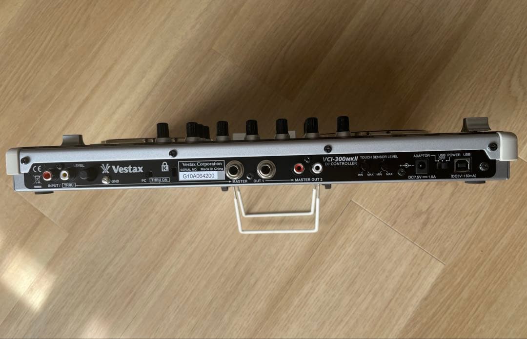 ⑧Vestax VCI-300 MK Ⅱ ITCH 付属品多数