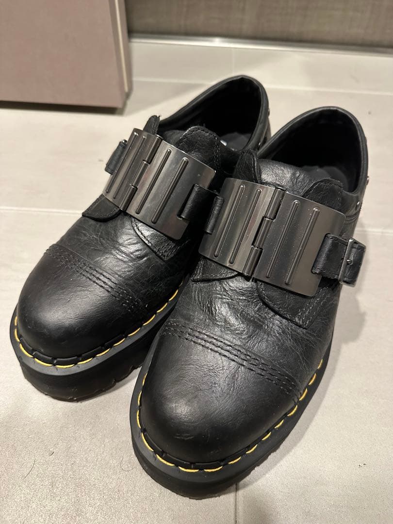 希少入手困難完売品【ドクターマーチン】 8053 QUAD HNG