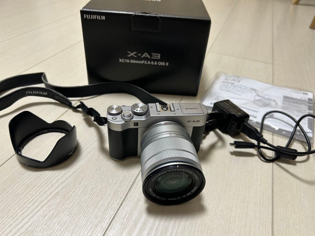 Fujifilm X-A3 ミラーレスカメラ