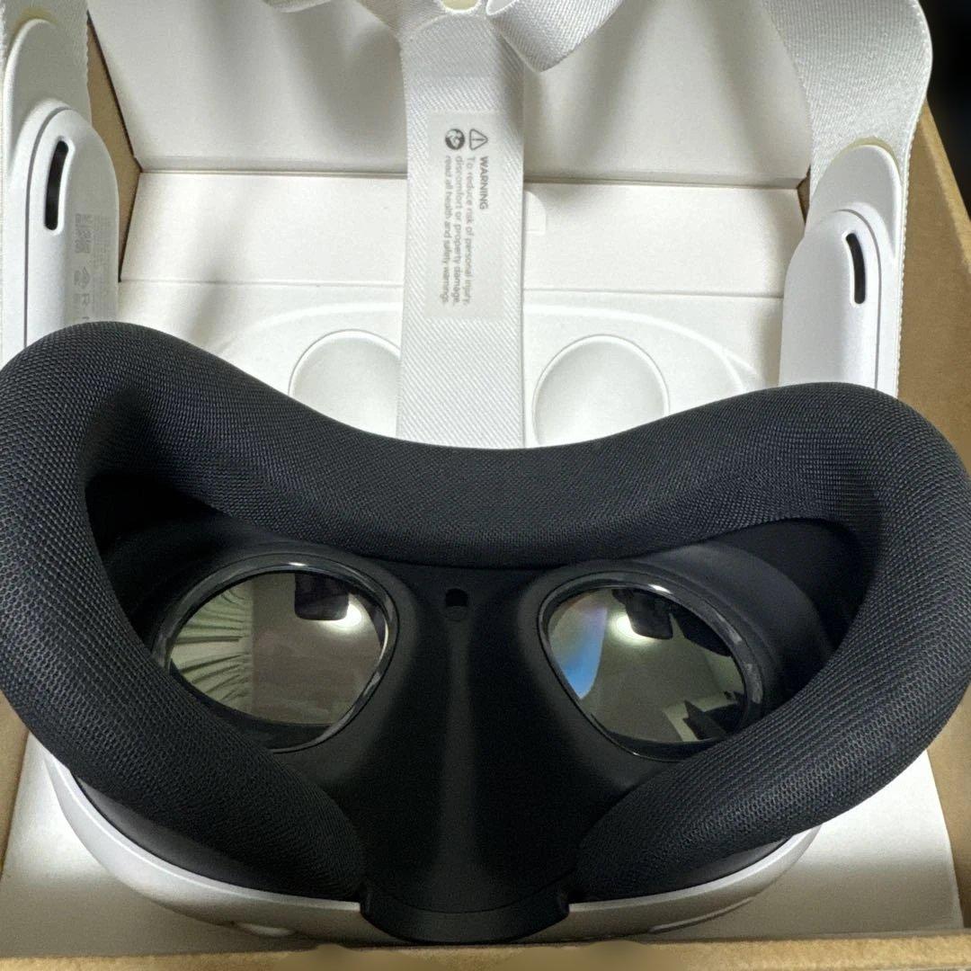 【ほぼ未使用品】 Quest 3 128GB+アタッチメント類 セット