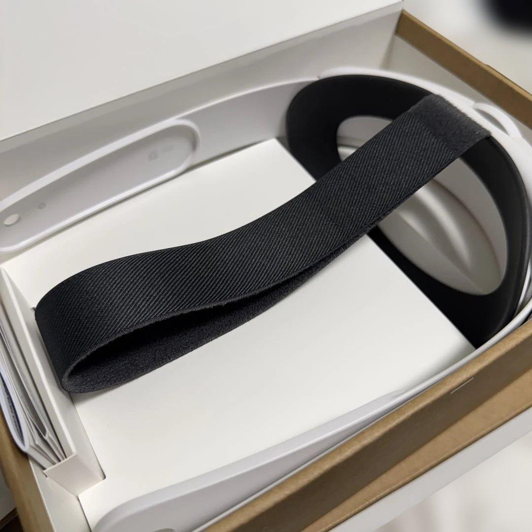 【ほぼ未使用品】 Quest 3 128GB+アタッチメント類 セット