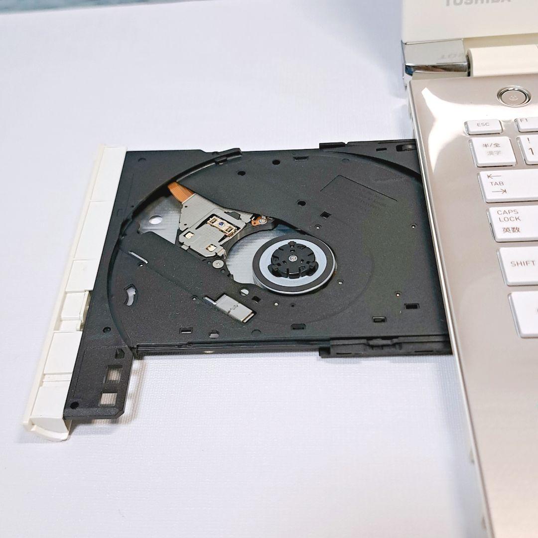 J102【人気】7世代i7/1000GB 東芝ノートパソコン Windows11