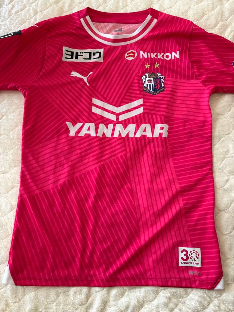 セレッソ大阪　レオセアラ　月間MVP記念ユニフォーム　M