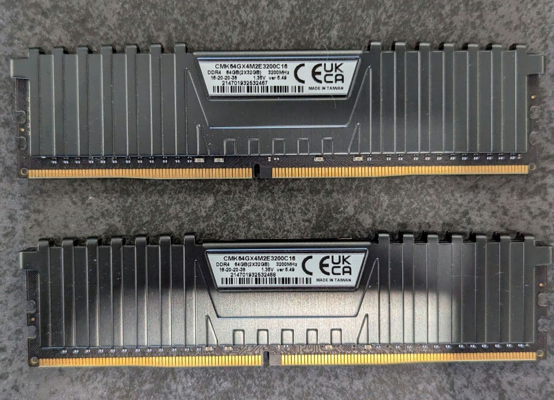 Corsair 64GB(32GB×2) DDR4 3200MHz