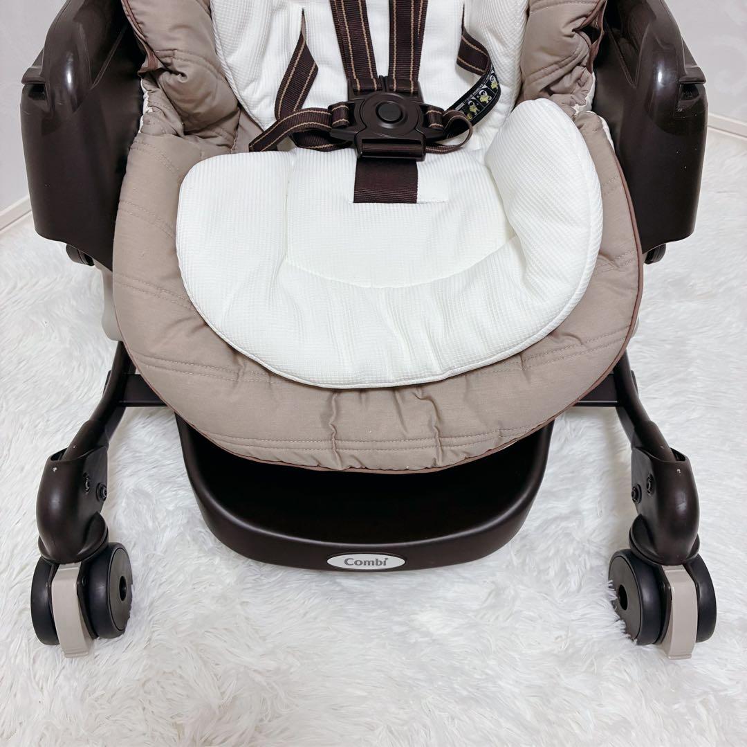 【良品】Combi コンビ ネムリラAT 新生児 自動 ハイローチェア
