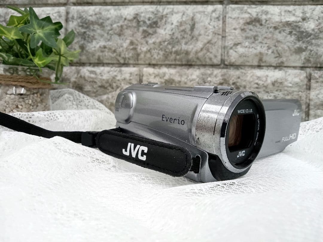 JVC ビデオカメラ GZ-E745-S フルハイビジョン 高画質