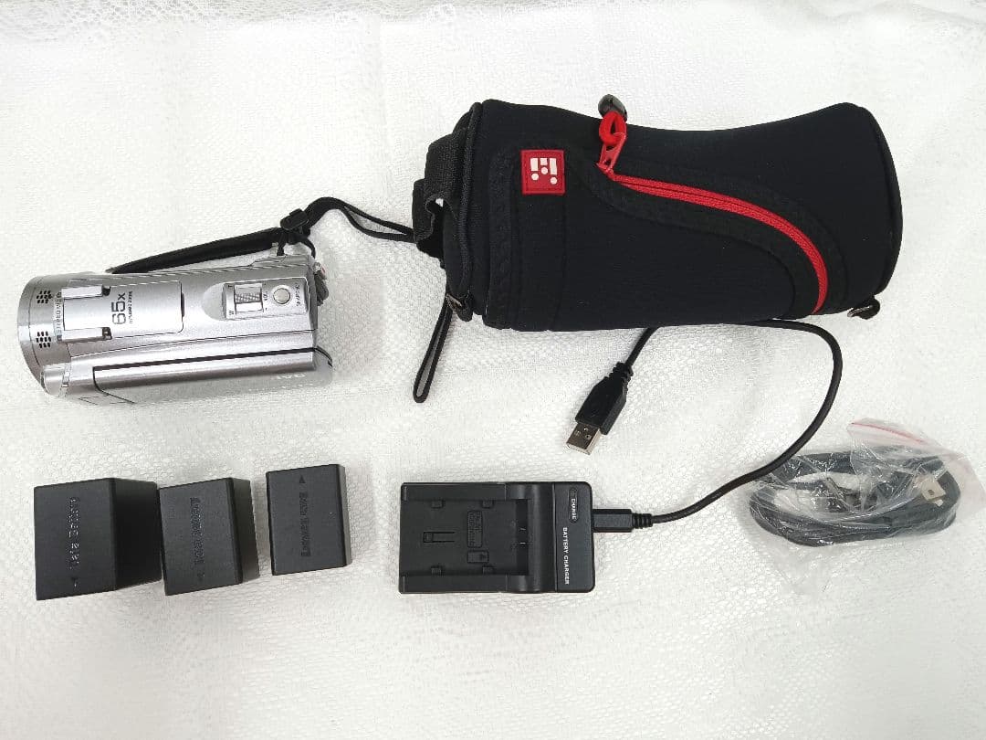 JVC ビデオカメラ GZ-E745-S フルハイビジョン 高画質