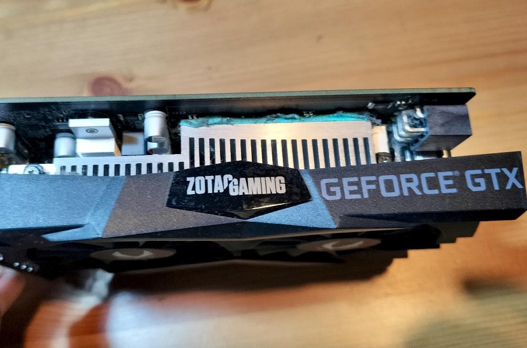 グラフィックボード GeForce GTX 1650 SUPER 4GB