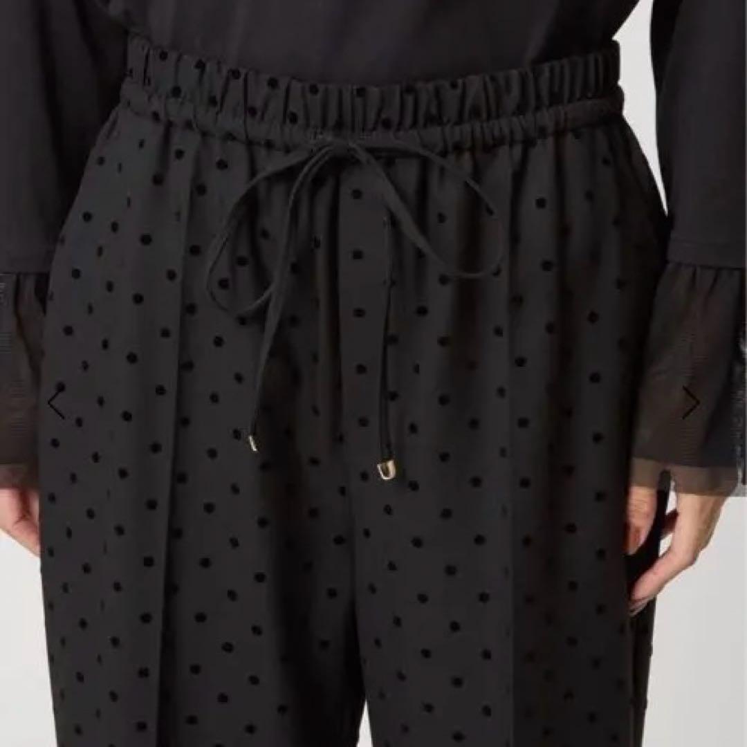 フロッキードットニーハイフレアパンツ