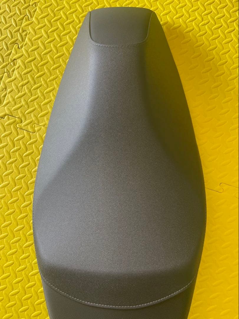 pcx160 2025年モデル　純正シート　バイク