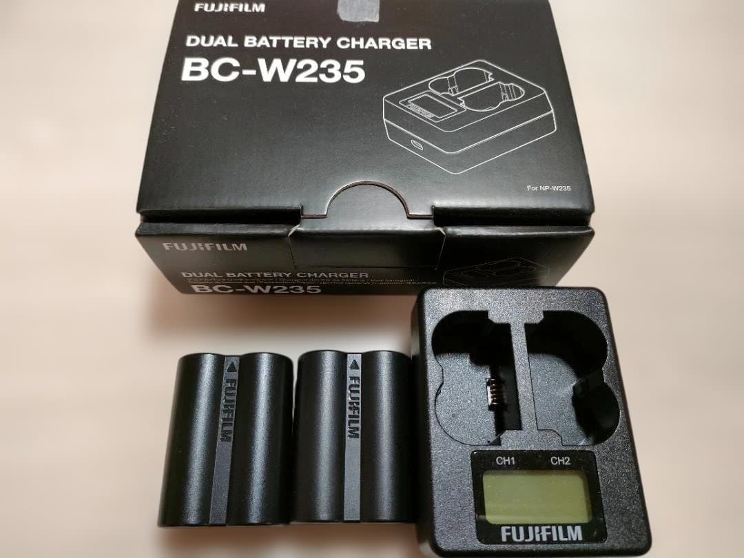 送料無料　FUJIFILM X-H2S ミラーレスカメラ おまけ付き