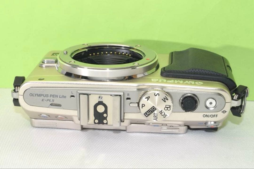 OLYMPUS E-PL5 ☆送料無料☆