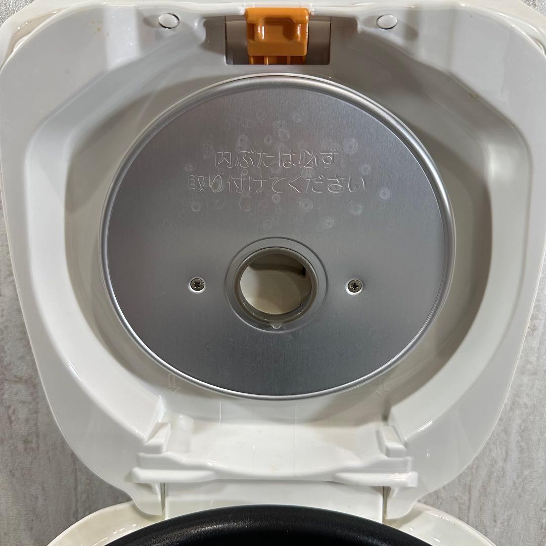 美品 即日発送 象印 炊飯器 NL-BB05C 18年製