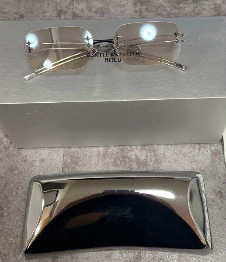 GENTLE MONSTER サングラス　TETRA-02