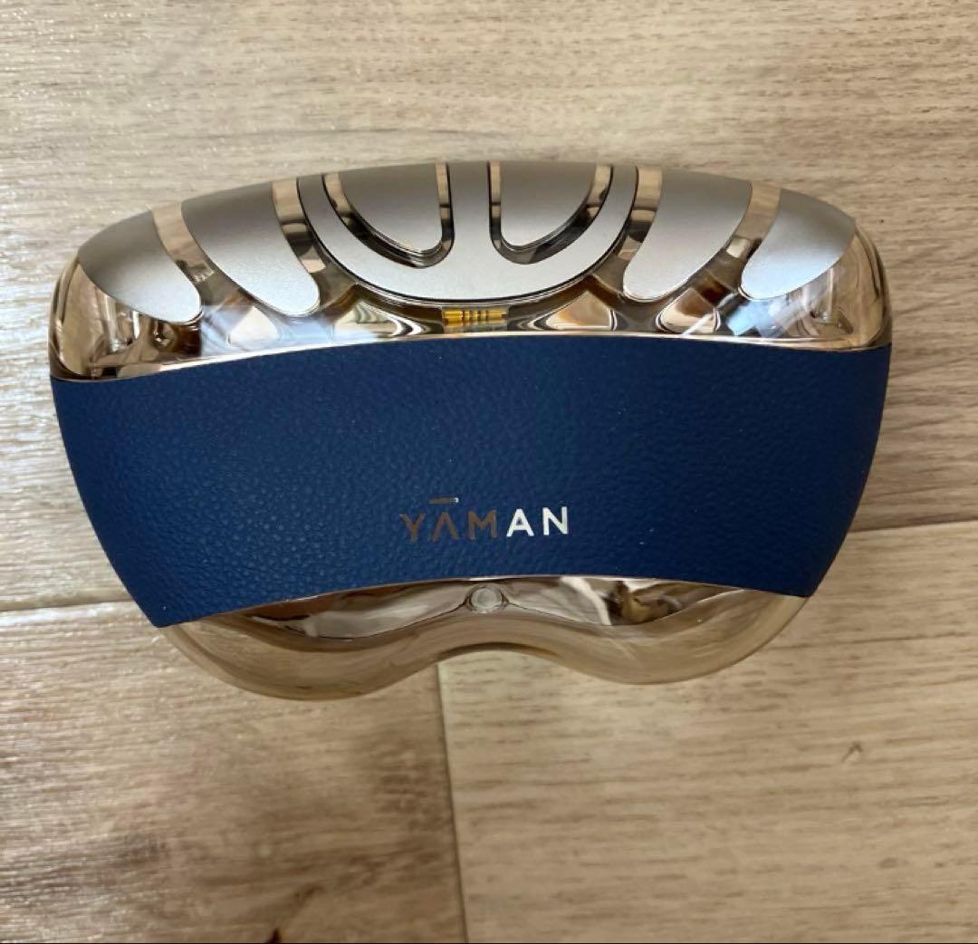 7/27出品終了　YA-MAN リフトロジー sp EMS美顔器　ネイビー