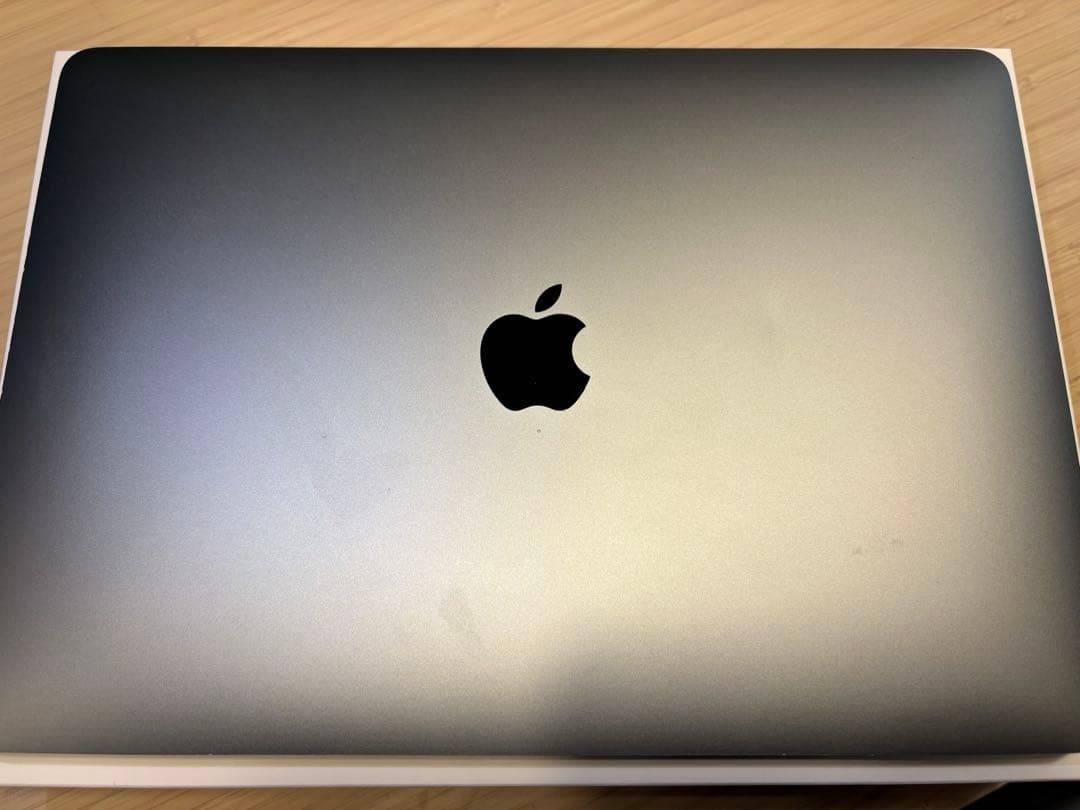 【充電回数22回】 Macbook Air M1 スペースグレイ