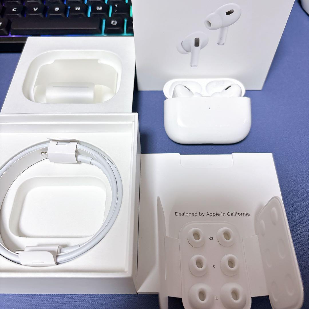 AirPods Pro 第二世代 本体 Lightningモデル