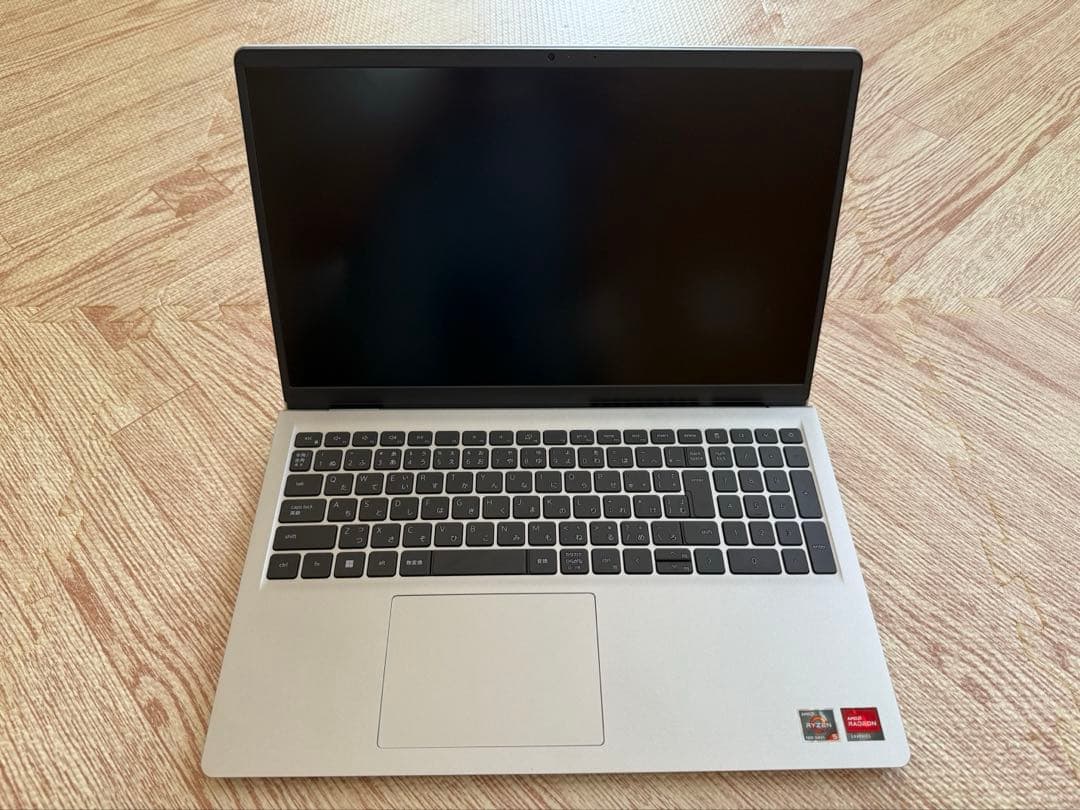 DELL ノートPC INSPIRON 15-3535