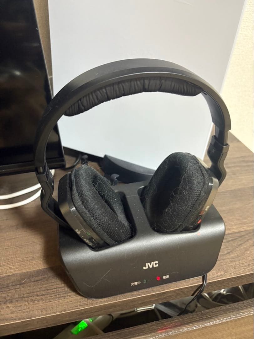 JVC ワイヤレスヘッドホン 充電ドック付き