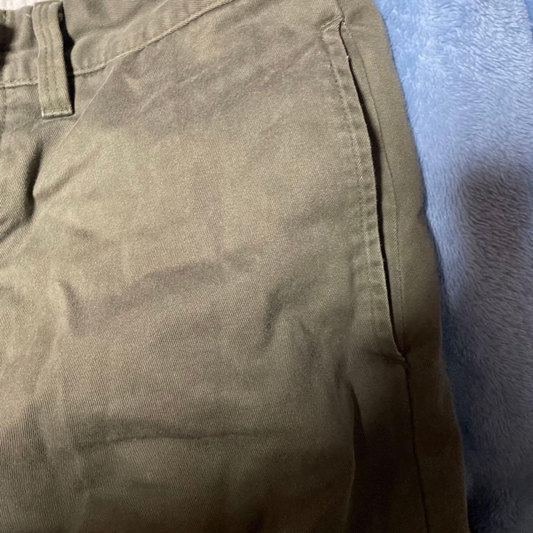 シュプリームsupreme チノパン30 オリーブ　ステッカー付き