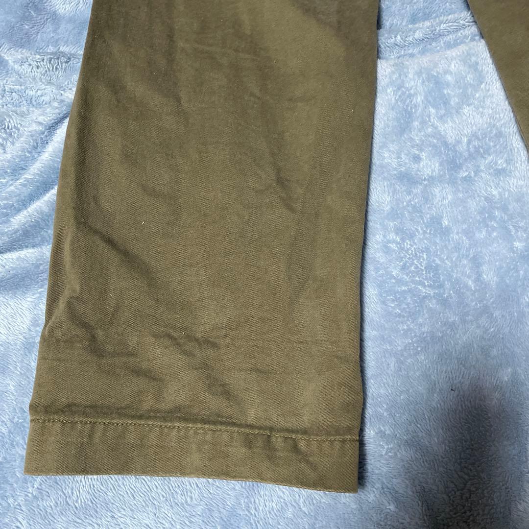 シュプリームsupreme チノパン30 オリーブ　ステッカー付き
