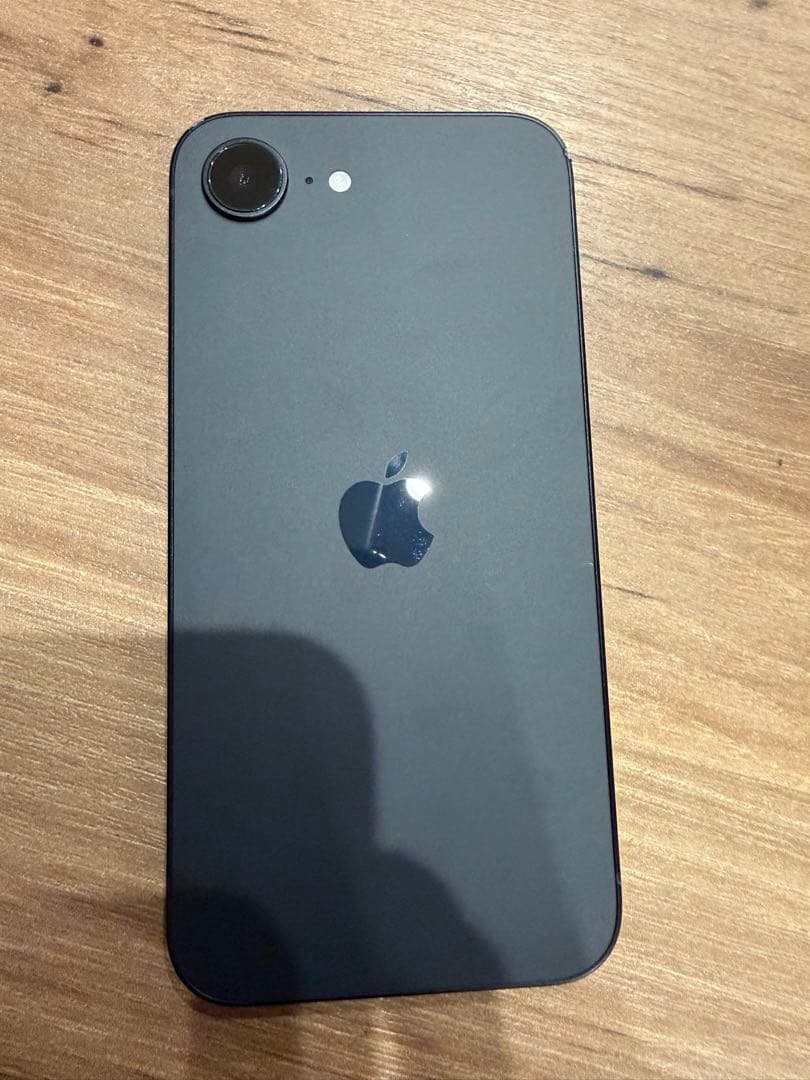 Apple iPhone16e128GBブラック