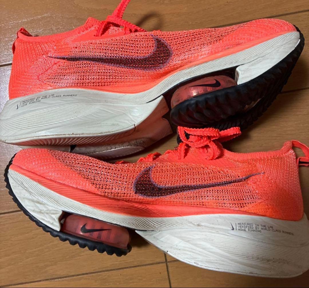 美品！　NIKE AIR ZOOM ALPHAFLY NEXT% 25㎝