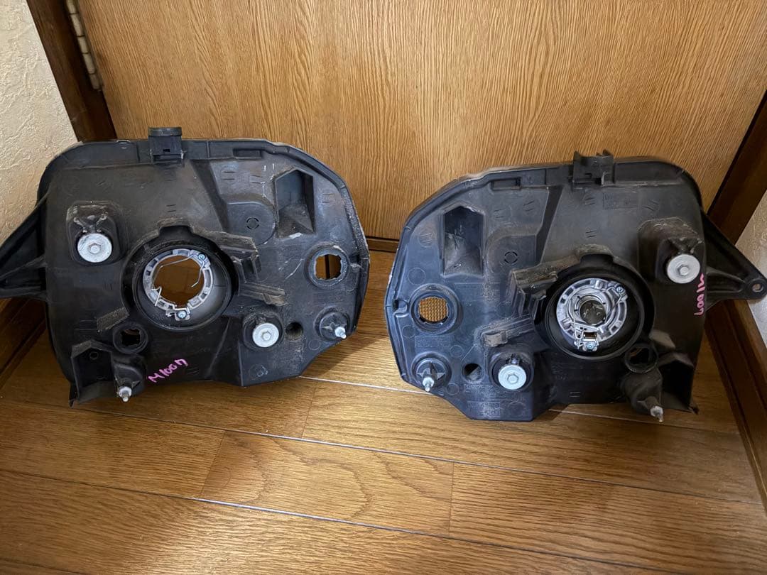 JB23ジムニー純正ヘッドライト2個セット