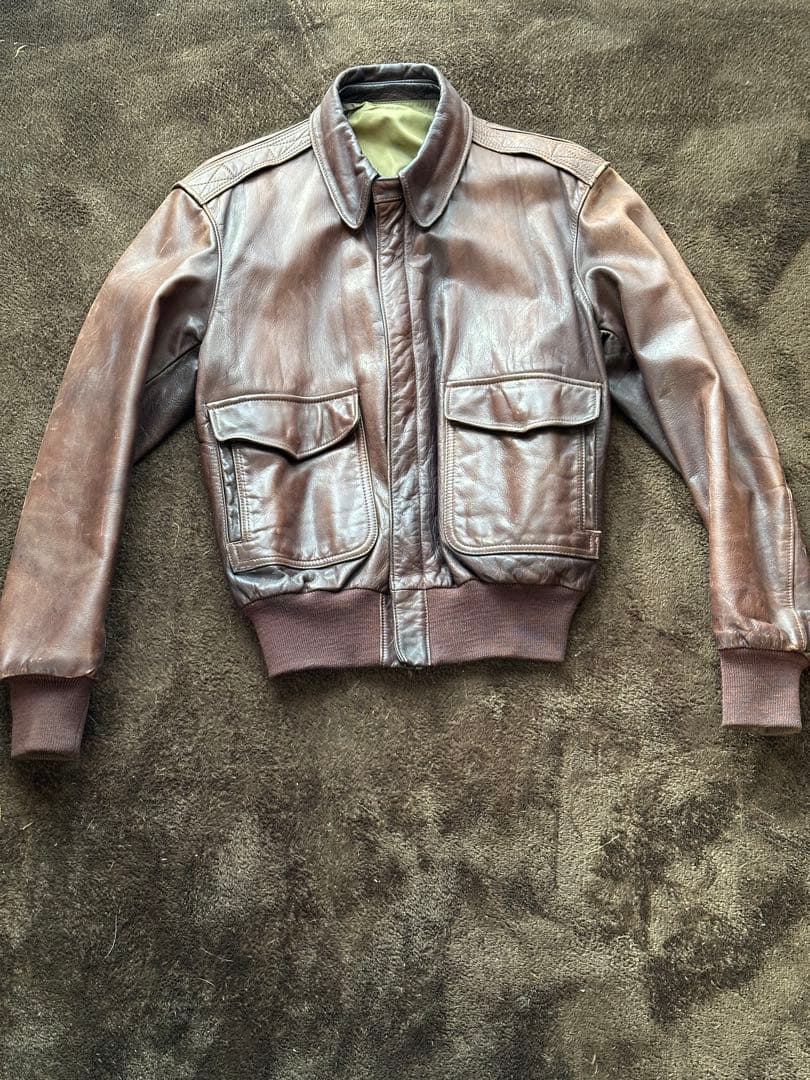 A2フライトジャケット　ゴールデンベアー