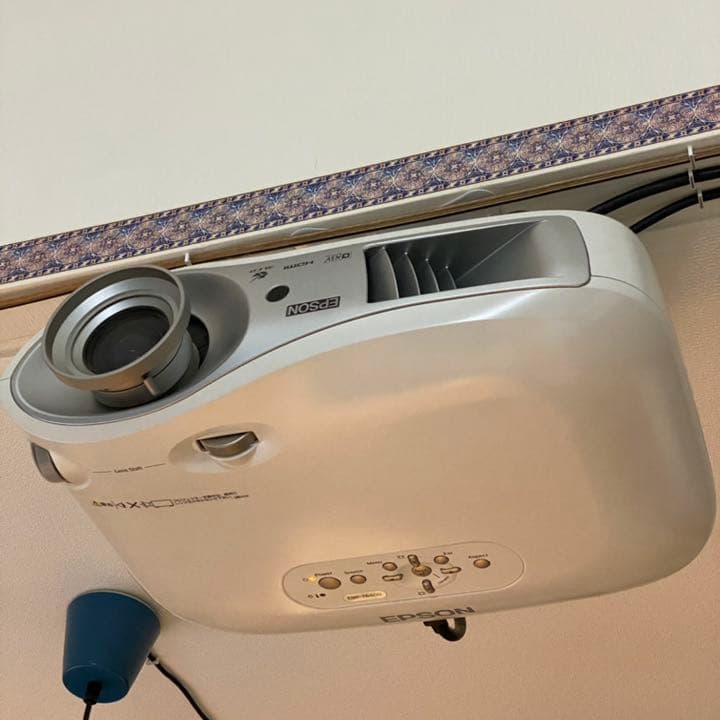 [B]プロジェクター EPSON EMP-TW600 長期保管品