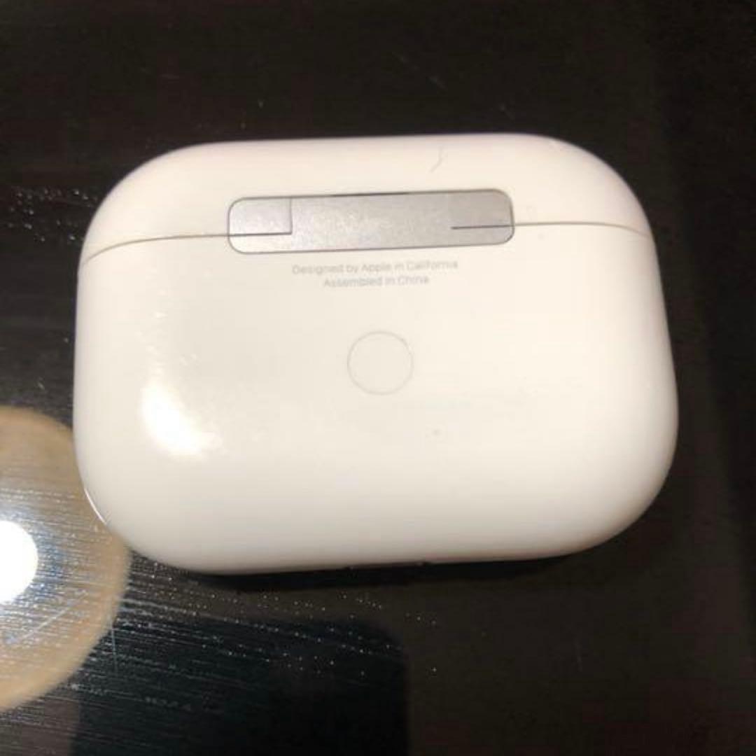 Apple AirPods Pro ホワイト