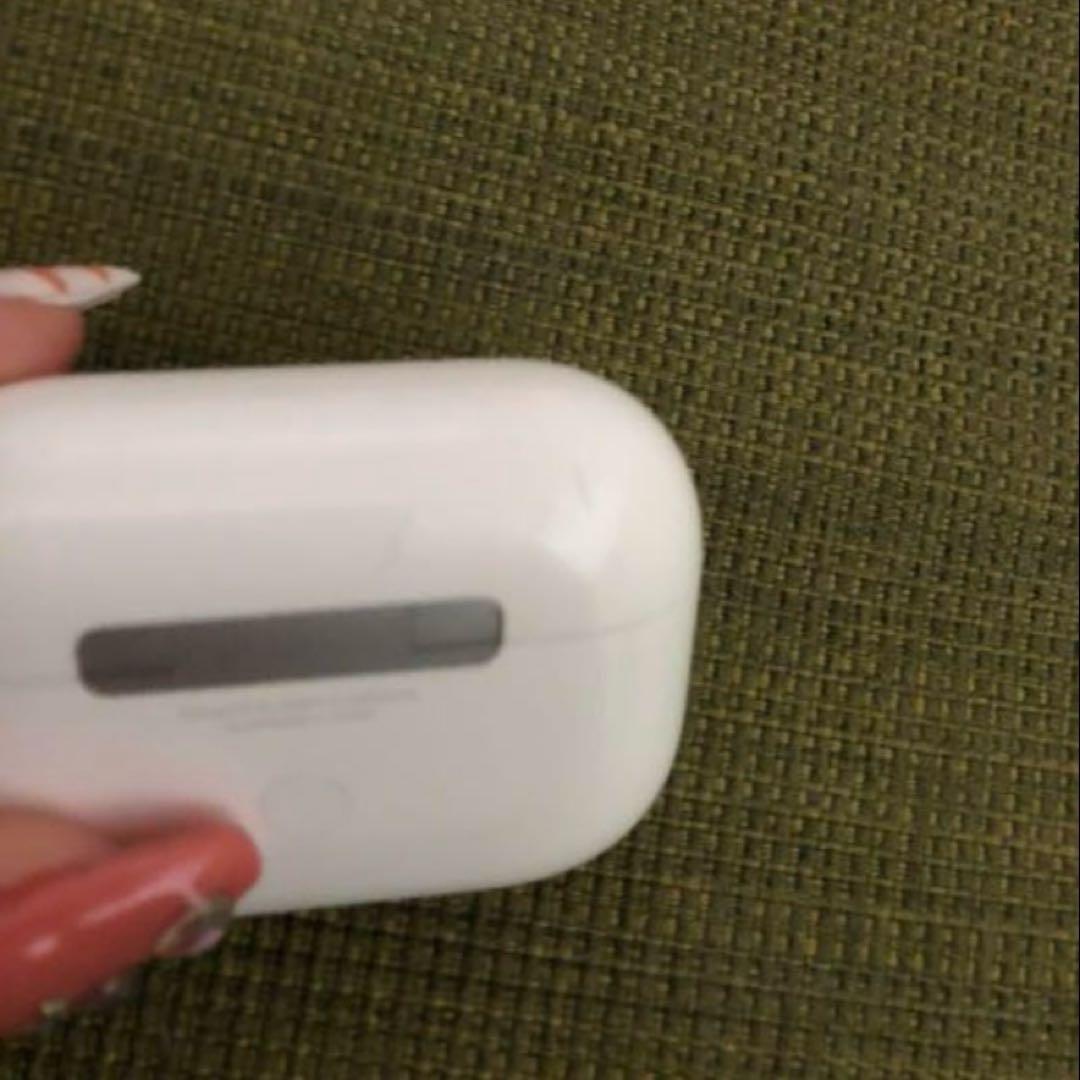 Apple AirPods Pro ホワイト