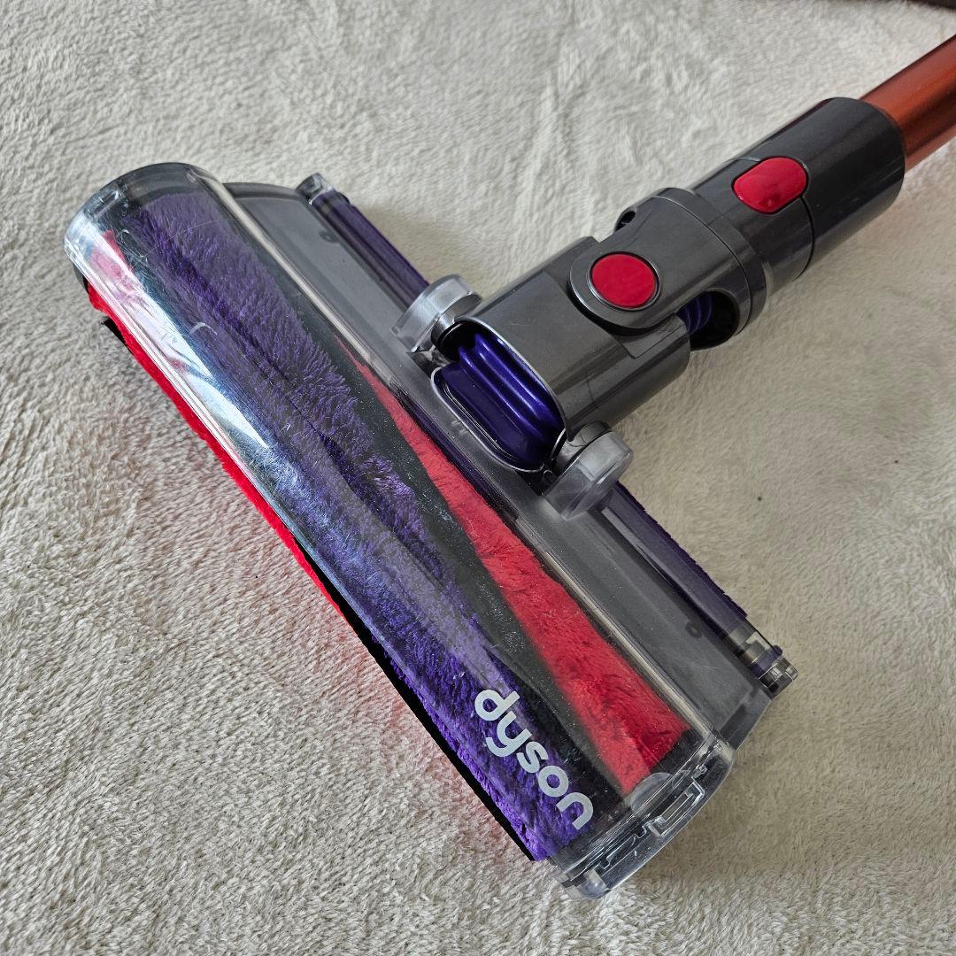 Dyson ダイソン　V10 SV12　コードレスクリーナー　動作OK　簡易清掃