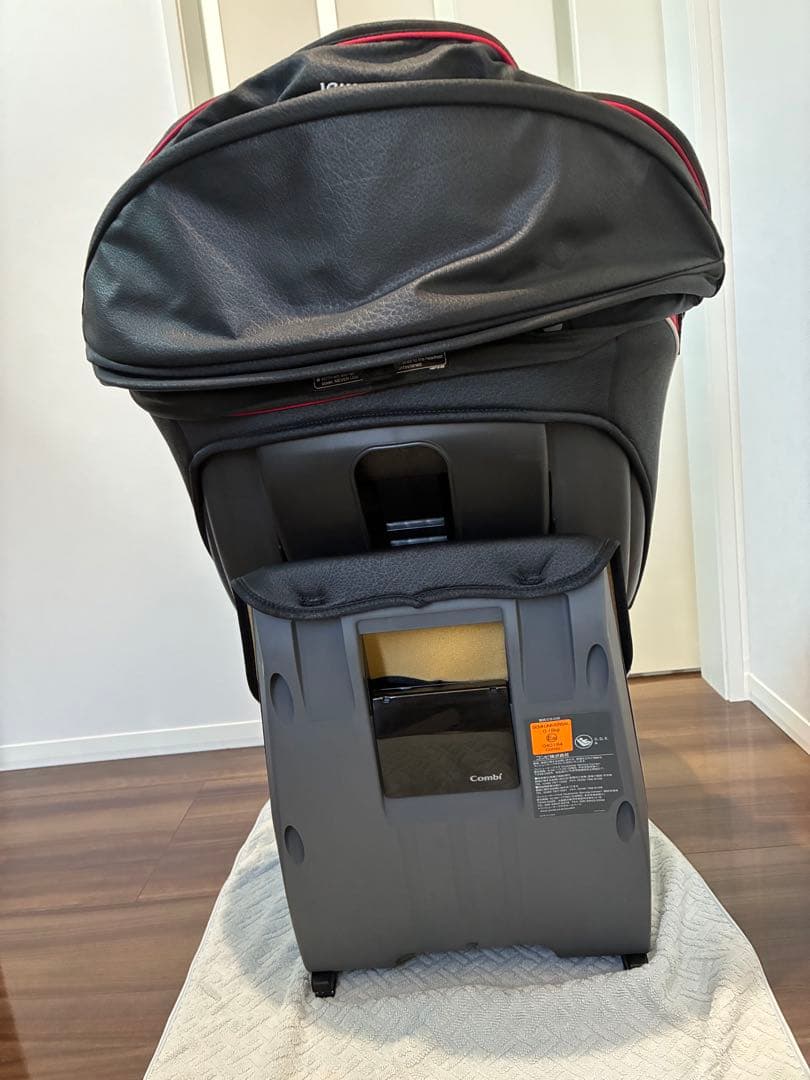 Combi クルムーヴ ISOFIX エッグショック 新生児対応