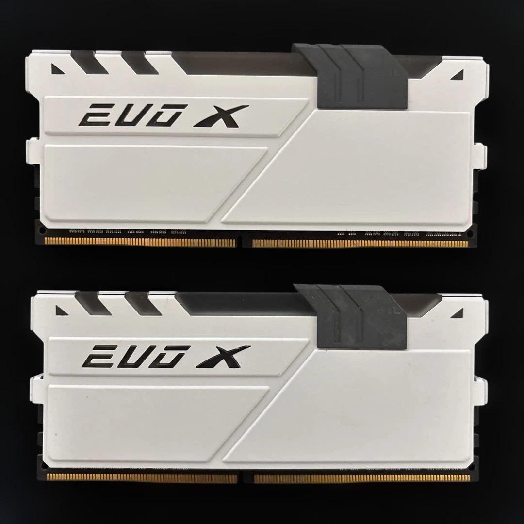 【値下げ】GeIL EVO X 32GB (16GB×2) DDR4メモリー