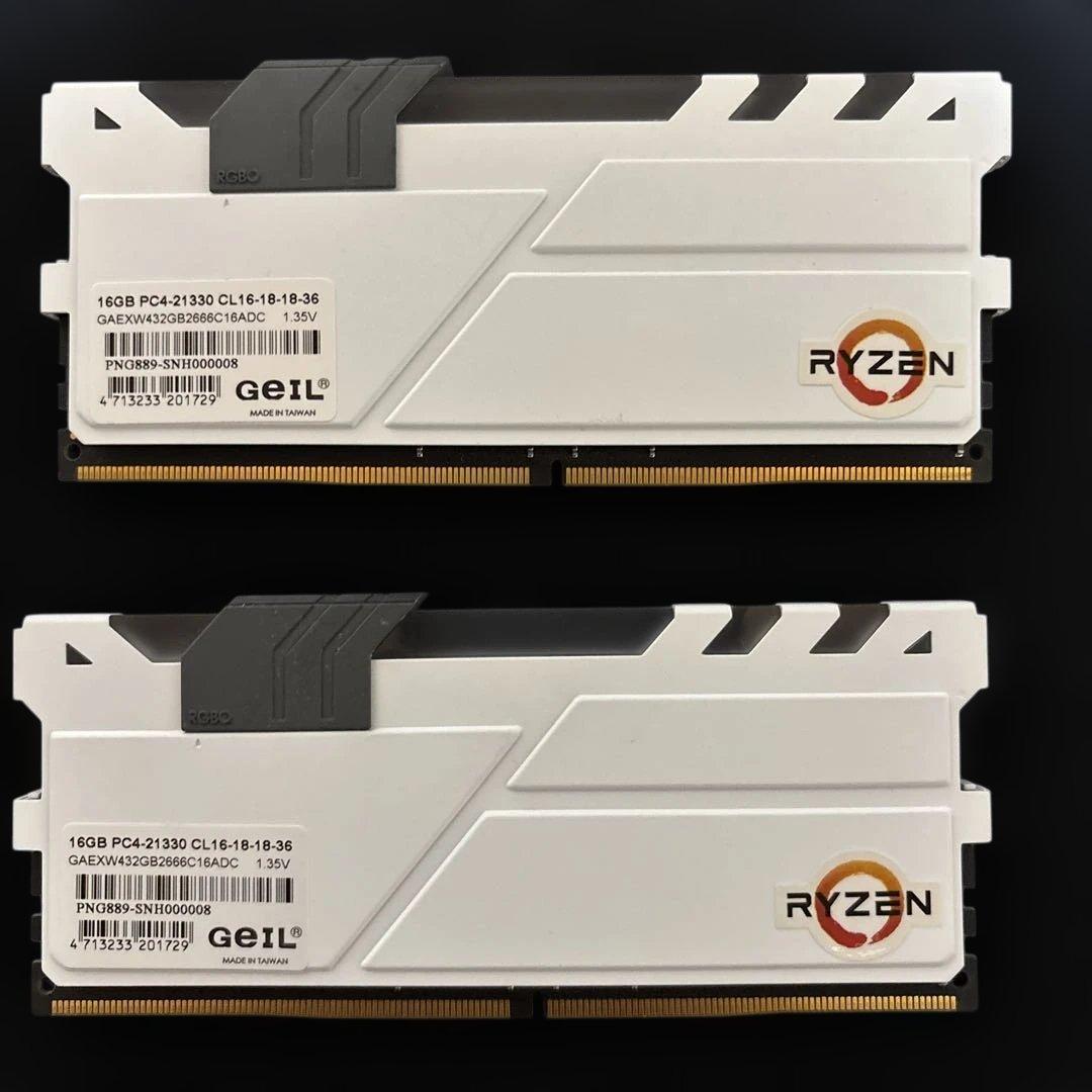 【値下げ】GeIL EVO X 32GB (16GB×2) DDR4メモリー