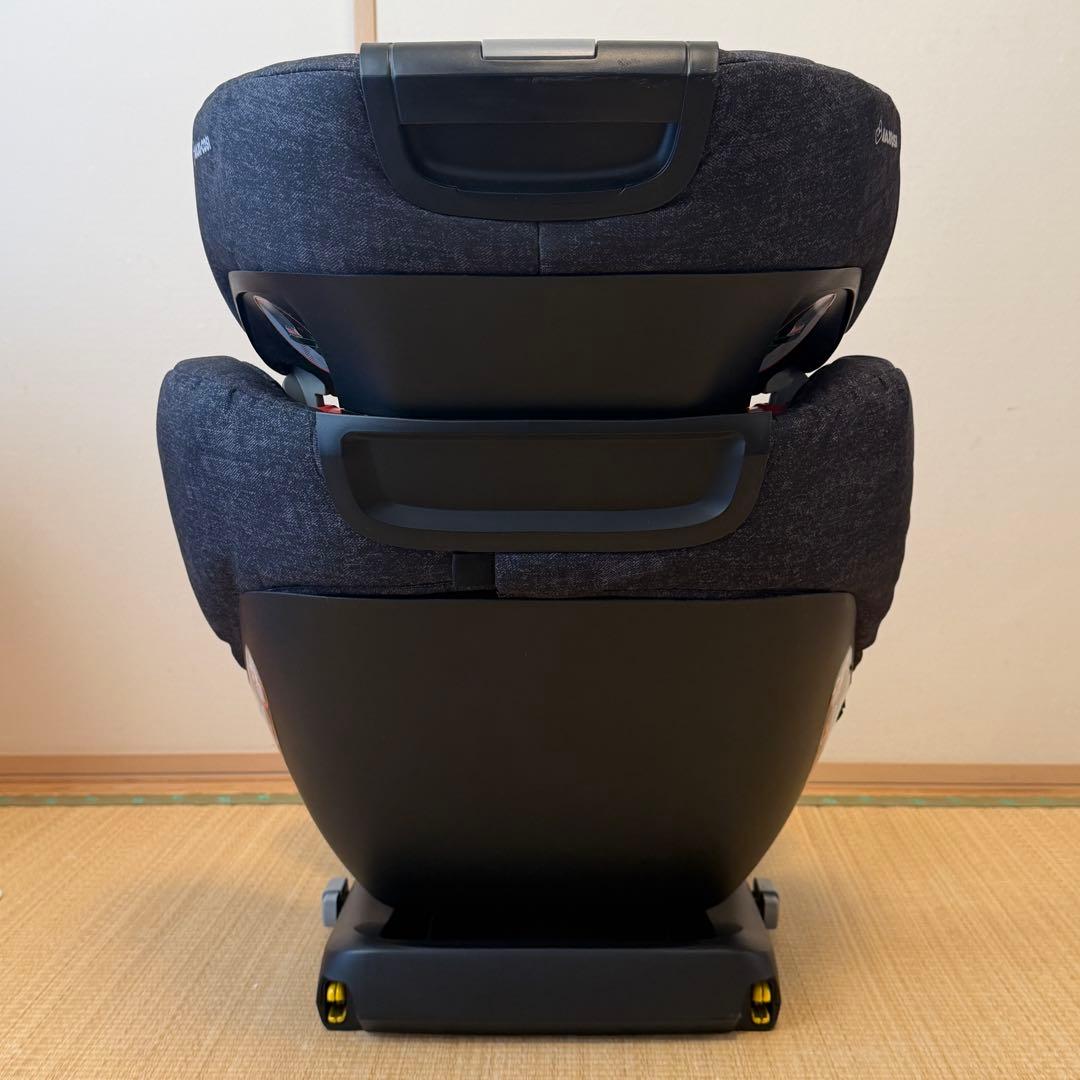 maxi-cosi rodifix マキシコシ ジュニアシート ノマドブラック