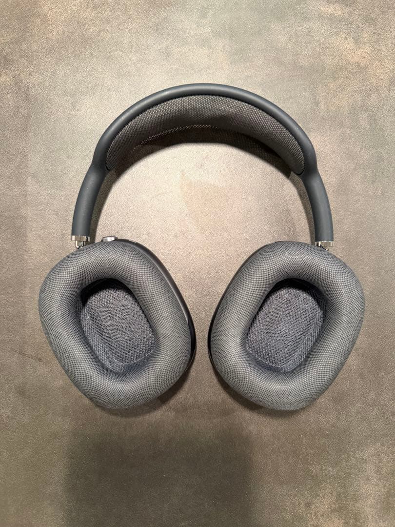 美品　AirpodsMax Lightning 付属品完備