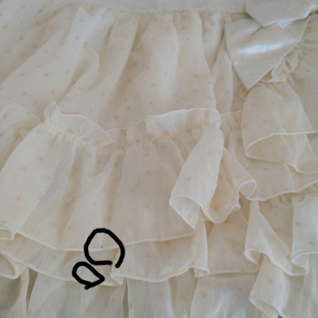 LIZLISA　フリルリボン付きクリーム色ミニスカート