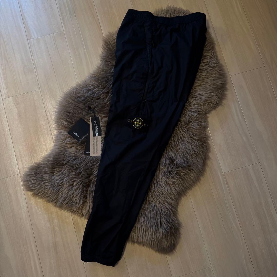 美品☆STONE  ブラック ストレートパンツW28